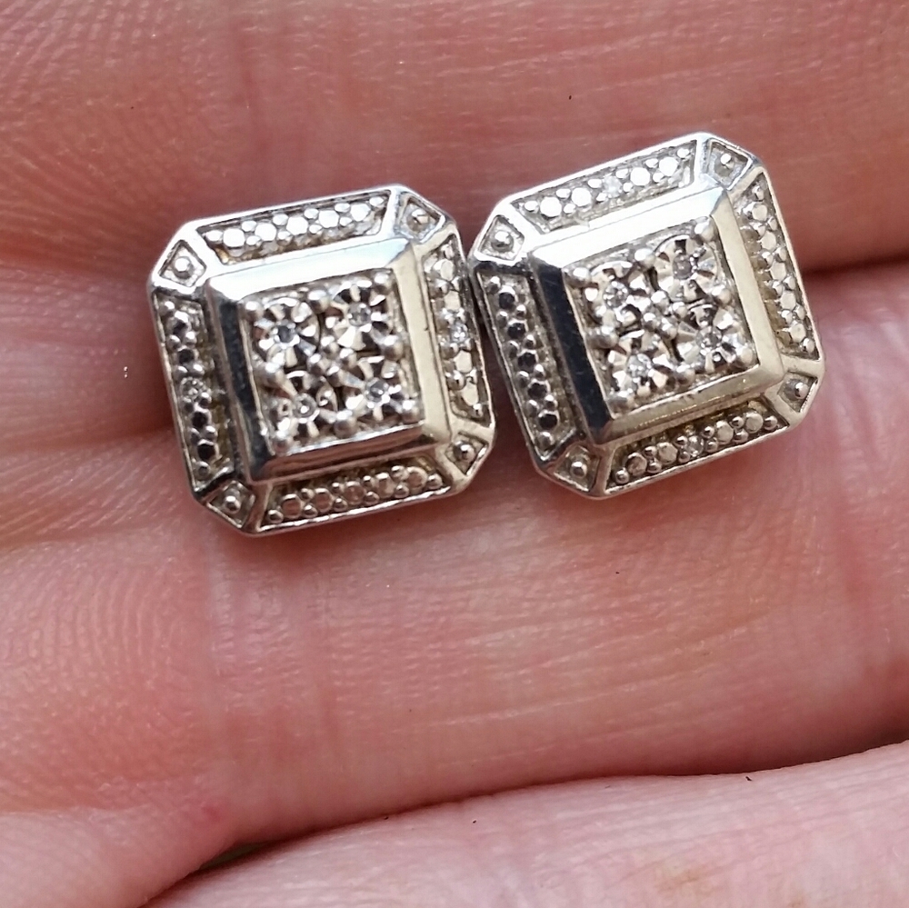 Diamond sterling silver earrings 925* stamped on b
